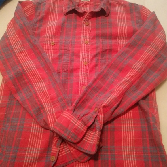 Button down J crew shirt - Picture 3 of 3